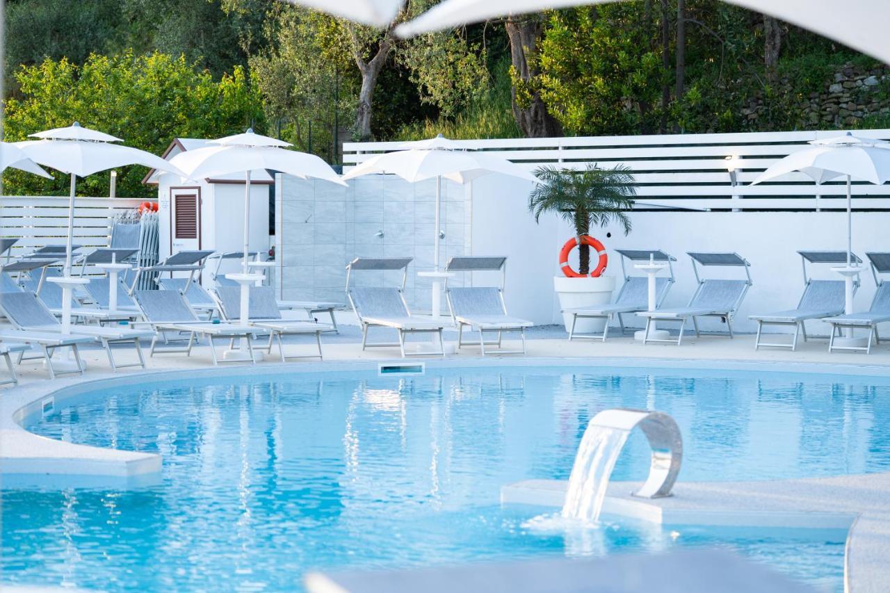 Hotel & Spa Relais Freedom Club Massa Lubrense Exterior photo