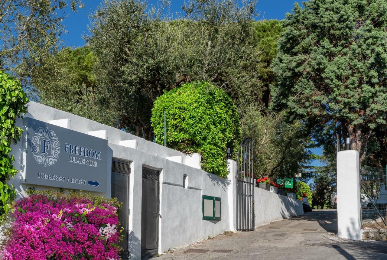 Hotel & Spa Relais Freedom Club Massa Lubrense Exterior photo